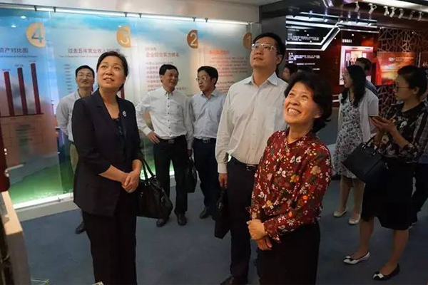 1495199799354418JWrd.jpg 519.jpg