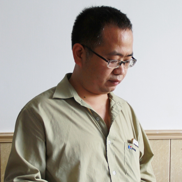 14989102984115775biw.jpg 14989102984115775biw.jpg