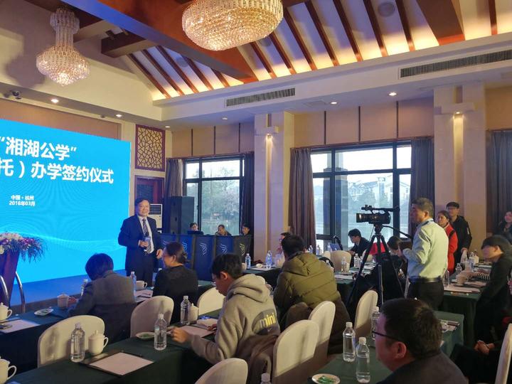 1526267433704571bYVo.jpeg 4.jpeg