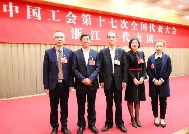 1541379343846498dBXT.jpg 4.jpg